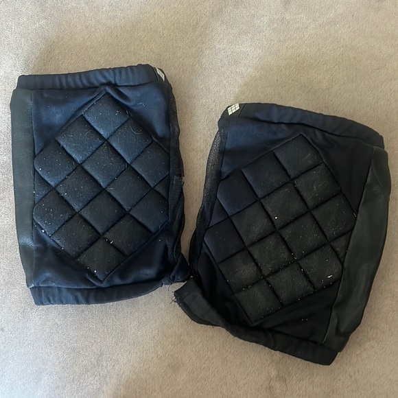 Poledancerka Accessories Poledancerka No Grip Knee Pads Good Condition Poshmark